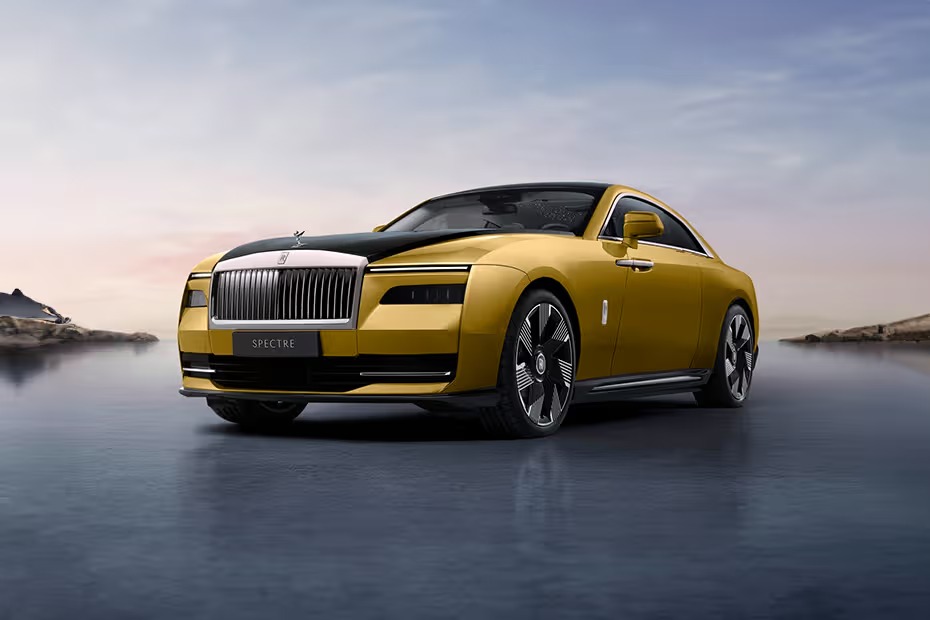 Rolls Royce spectre in New Delhi 2025